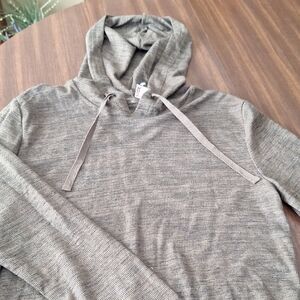 Rustic Souls Lightweight Heathered Hooded Pullover